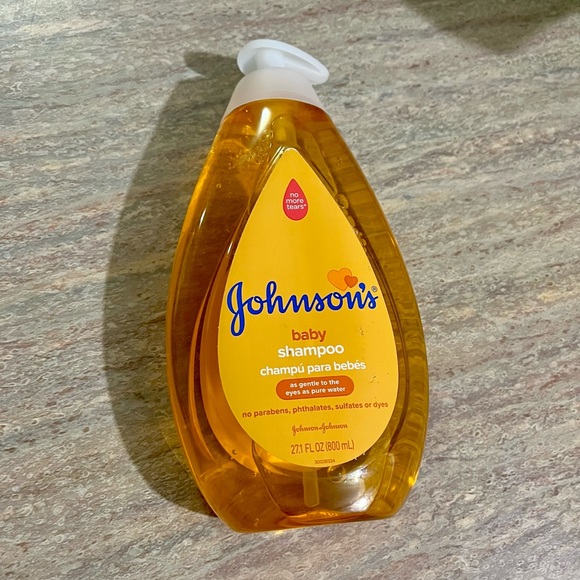 Brand new set of Johnson and Johnson baby shampoo - Picture 6 of 7